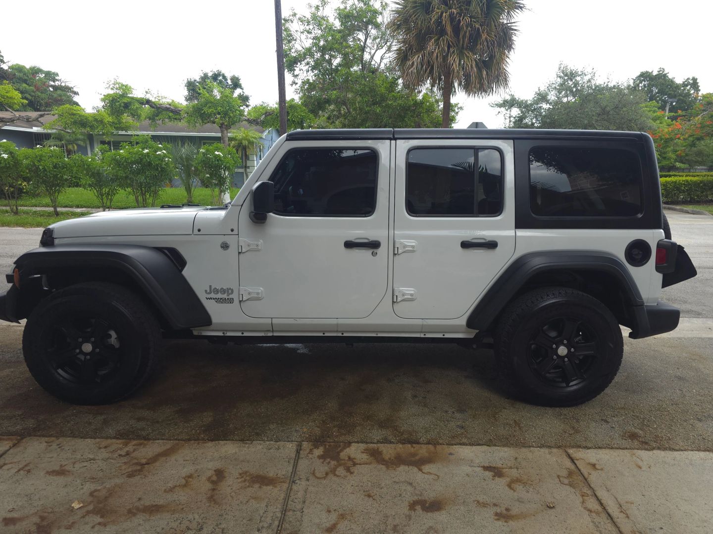 jeep wrangler unlimited 2020 1C4HJXDN0LW214549 image jeep wrangler unlimited 2020 1C4HJXDN0LW214549 image